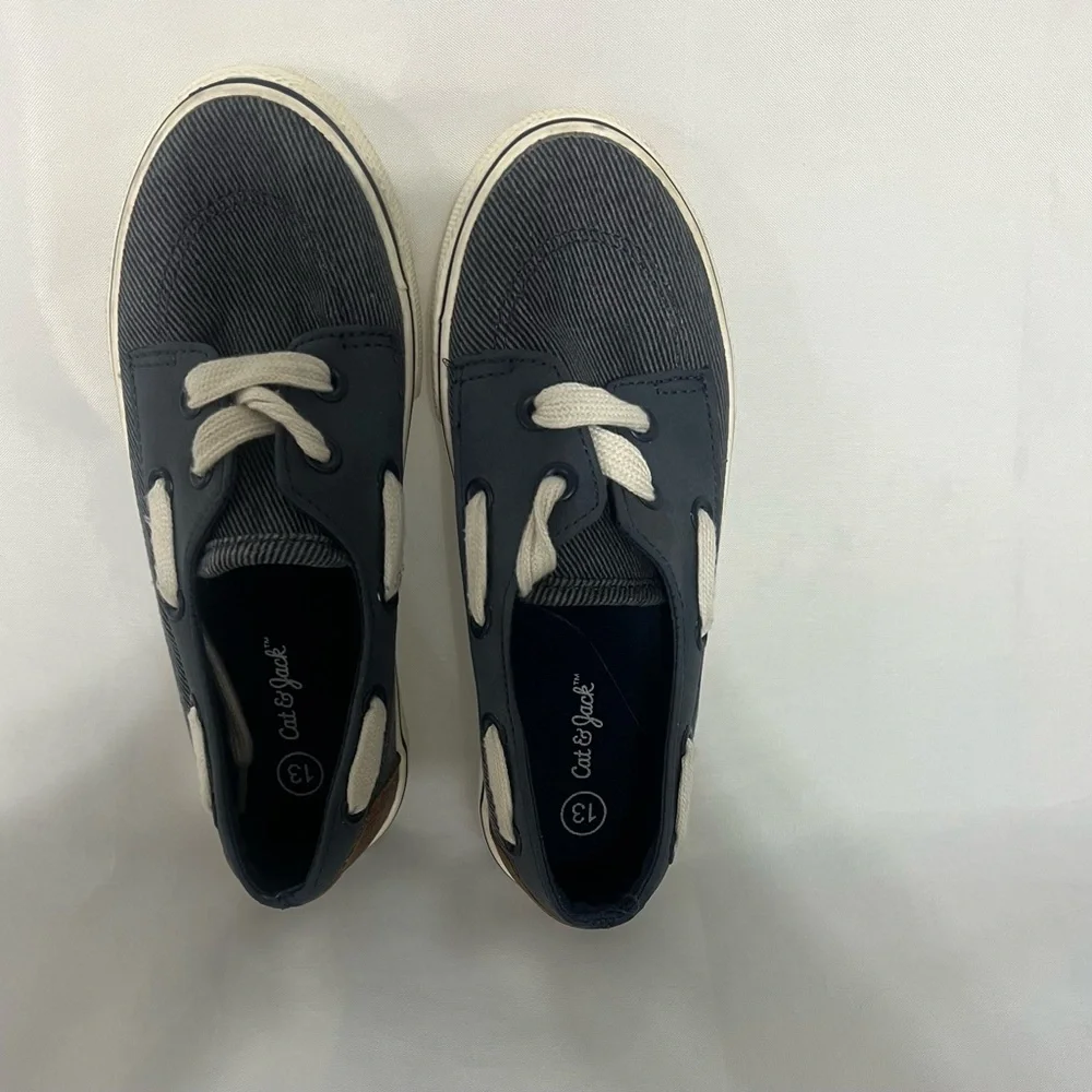Kids Navy Blue Dress Shoes‎